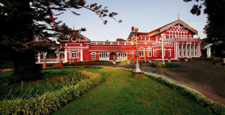Welcomheritage Fernhills Royal Palace Ooty Bagian luar foto