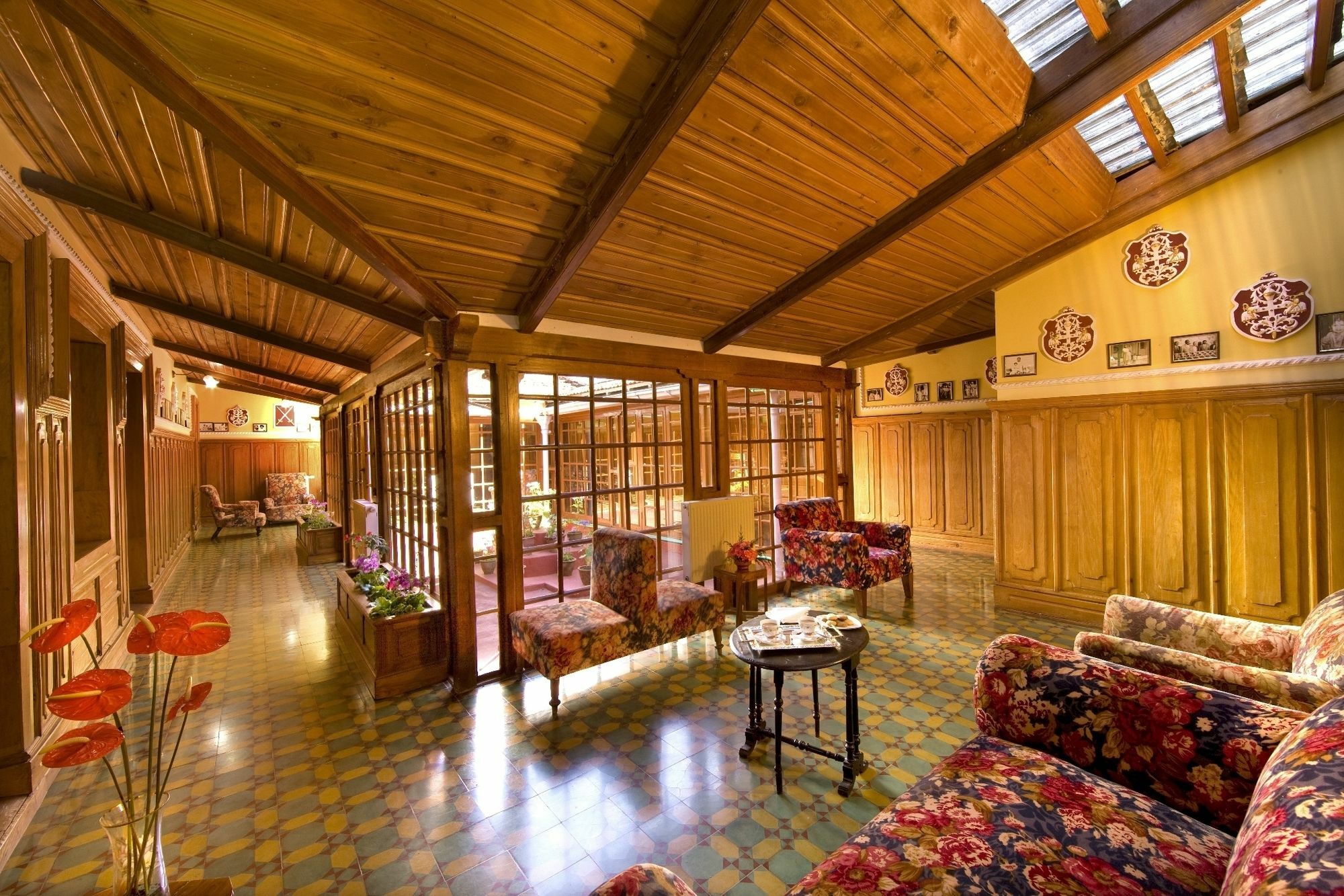 Welcomheritage Fernhills Royal Palace Ooty Bagian luar foto